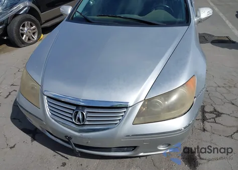 2005 Acura Rl 3.5 z USA, uszkodzony, nr VIN JH4KB16515C020600